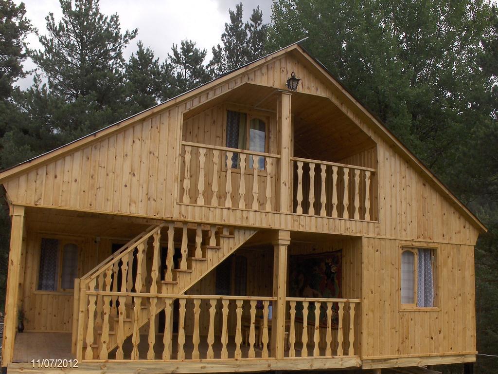 Guest House Mirgvela Omalo Екстер'єр фото